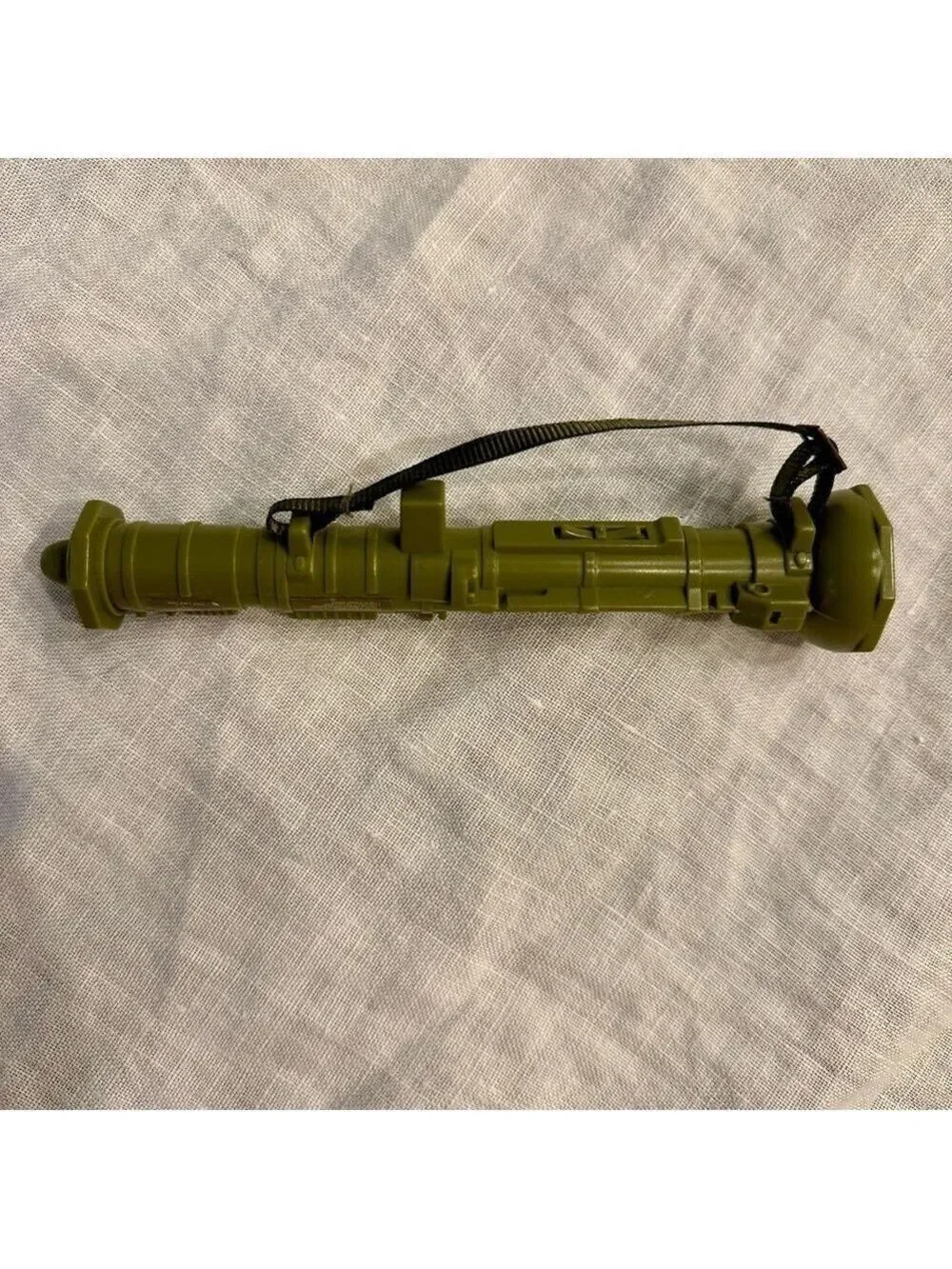 Vintage 1996 G.I. Joe Action Soldier camo painted face. 7” size bazooka launcher